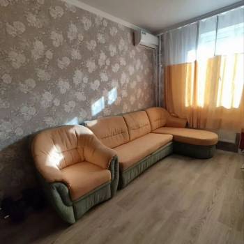 Продается 1-комнатная квартира, 37,5 м²
