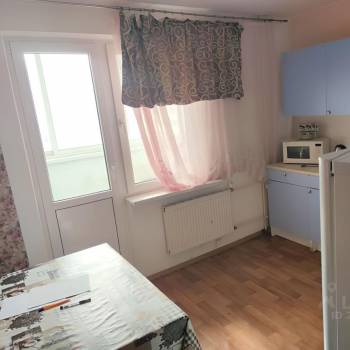 Сдается 1-комнатная квартира, 37,4 м²