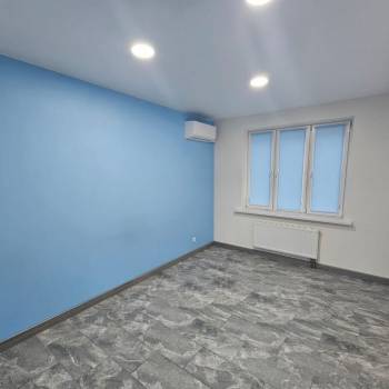 Сдается Нежилое помещение, 81,8 м²