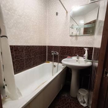 Продается 3-х комнатная квартира, 56,3 м²
