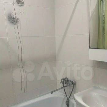 Сдается 1-комнатная квартира, 36 м²