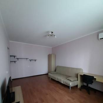 Сдается 2-х комнатная квартира, 57 м²