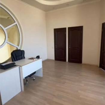 Сдается Офис, 138 м²