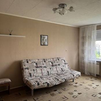 Продается 1-комнатная квартира, 39 м²