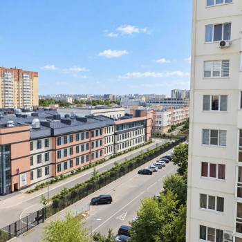 Продается 2-х комнатная квартира, 56,8 м²