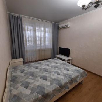 Сдается 1-комнатная квартира, 39 м²