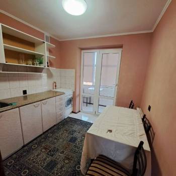 Продается 2-х комнатная квартира, 62 м²