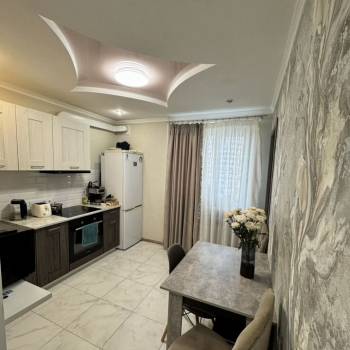 Сдается 1-комнатная квартира, 40 м²
