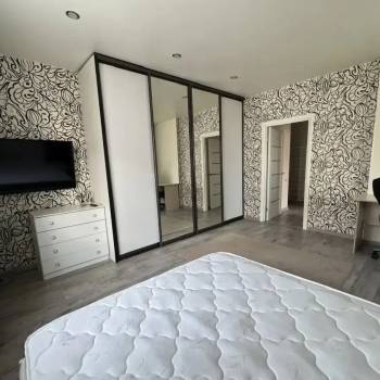 Сдается 1-комнатная квартира, 45 м²