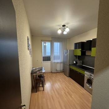 Сдается 1-комнатная квартира, 39,7 м²