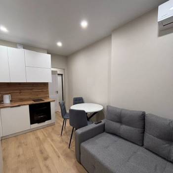 Сдается 1-комнатная квартира, 37 м²