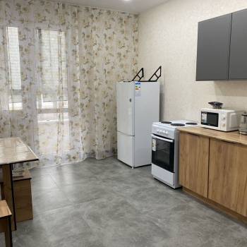 Сдается 1-комнатная квартира, 47 м²