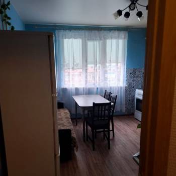 Сдается 1-комнатная квартира, 38,6 м²