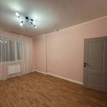 Сдается Многокомнатная квартира, 100 м²