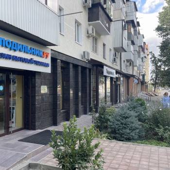 Сдается Торговое помещение, 76 м²