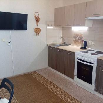 Сдается 1-комнатная квартира, 40 м²
