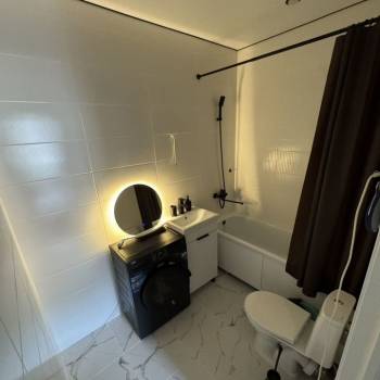 Продается 1-комнатная квартира, 30 м²