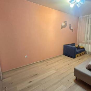 Сдается 2-х комнатная квартира, 56 м²