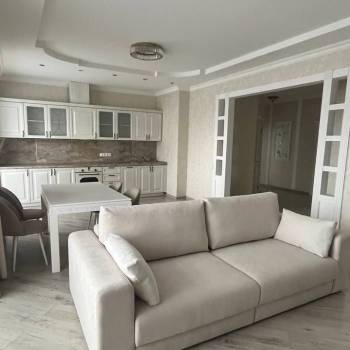 Продается 3-х комнатная квартира, 101 м²
