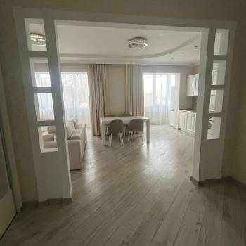 Продается 3-х комнатная квартира, 101 м²