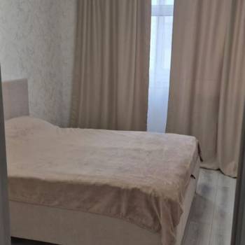 Сдается 1-комнатная квартира, 38 м²
