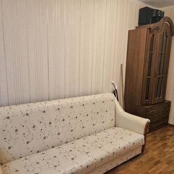 Продается Многокомнатная квартира, 62 м²