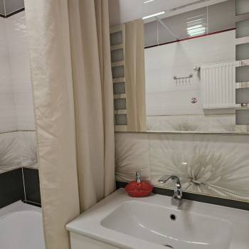 Сдается Многокомнатная квартира, 65 м²