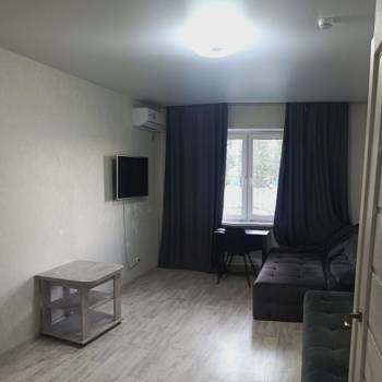 Сдается 1-комнатная квартира, 36 м²