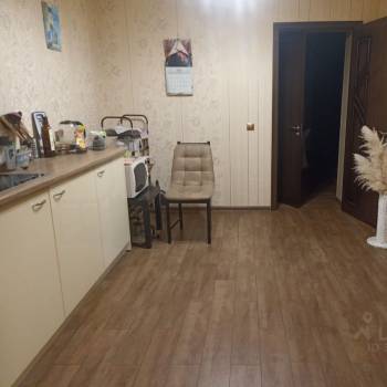 Сдается 2-х комнатная квартира, 70 м²