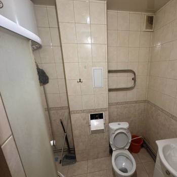 Продается 1-комнатная квартира, 40 м²
