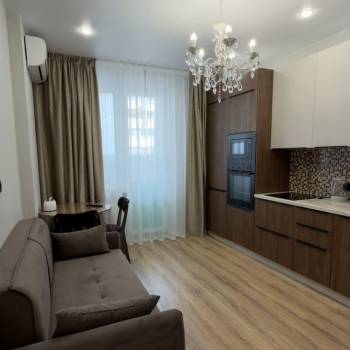 Сдается 1-комнатная квартира, 43 м²