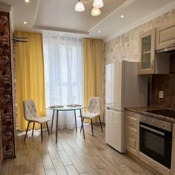 Сдается 1-комнатная квартира, 38,8 м²