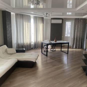 Сдается 2-х комнатная квартира, 60 м²