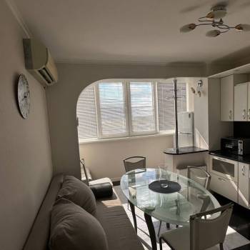 Сдается 1-комнатная квартира, 40 м²