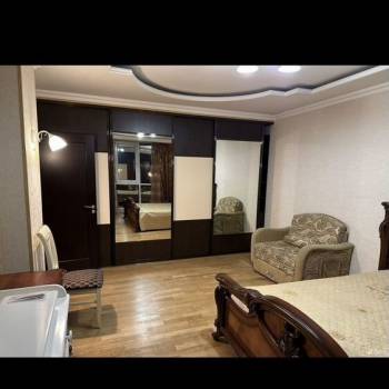 Сдается Многокомнатная квартира, 120 м²