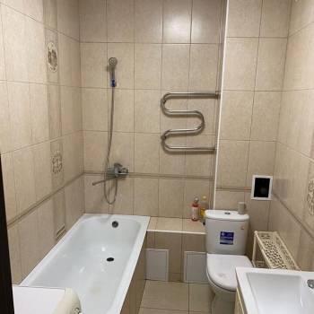Продается 1-комнатная квартира, 44 м²