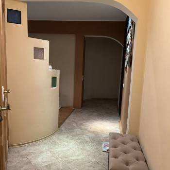 Продается 3-х комнатная квартира, 58 м²