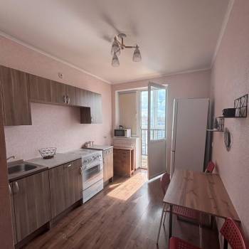 Сдается 1-комнатная квартира, 35 м²