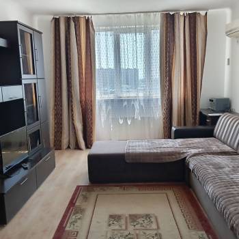 Сдается 2-х комнатная квартира, 70 м²