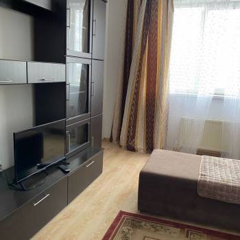 Сдается 2-х комнатная квартира, 70 м²