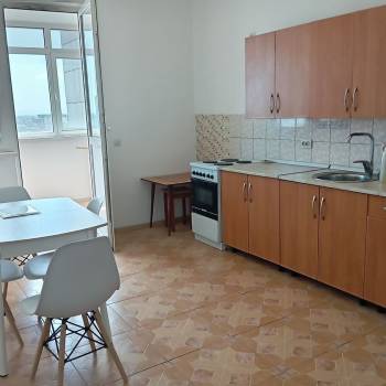 Сдается 2-х комнатная квартира, 70 м²