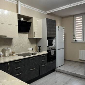 Сдается 2-х комнатная квартира, 60 м²