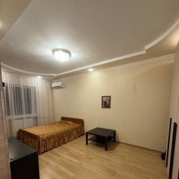Сдается 1-комнатная квартира, 32,9 м²