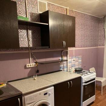 Сдается 1-комнатная квартира, 35 м²