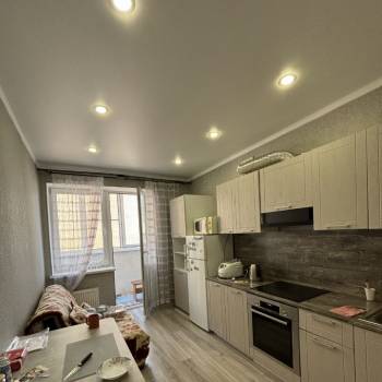 Сдается 1-комнатная квартира, 39 м²