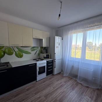 Сдается 1-комнатная квартира, 37,5 м²