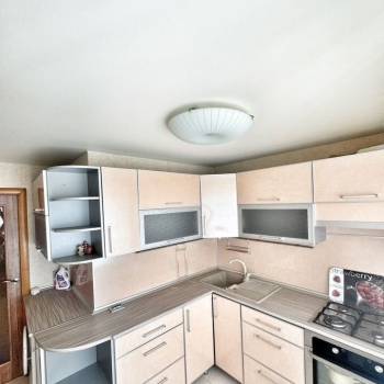 Продается 3-х комнатная квартира, 62 м²