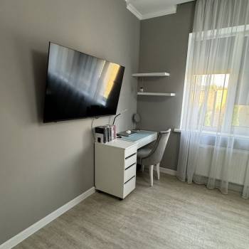 Продается Дом, 178 м²