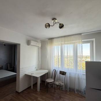Продается 1-комнатная квартира, 30 м²