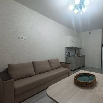 Сдается 1-комнатная квартира, 42 м²